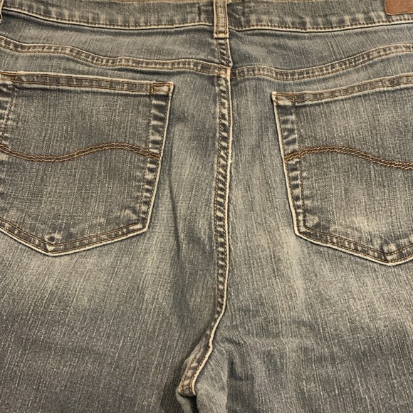 Lee Relaxed Fit Straight Leg Blue Jeans - Picture 4 of 4